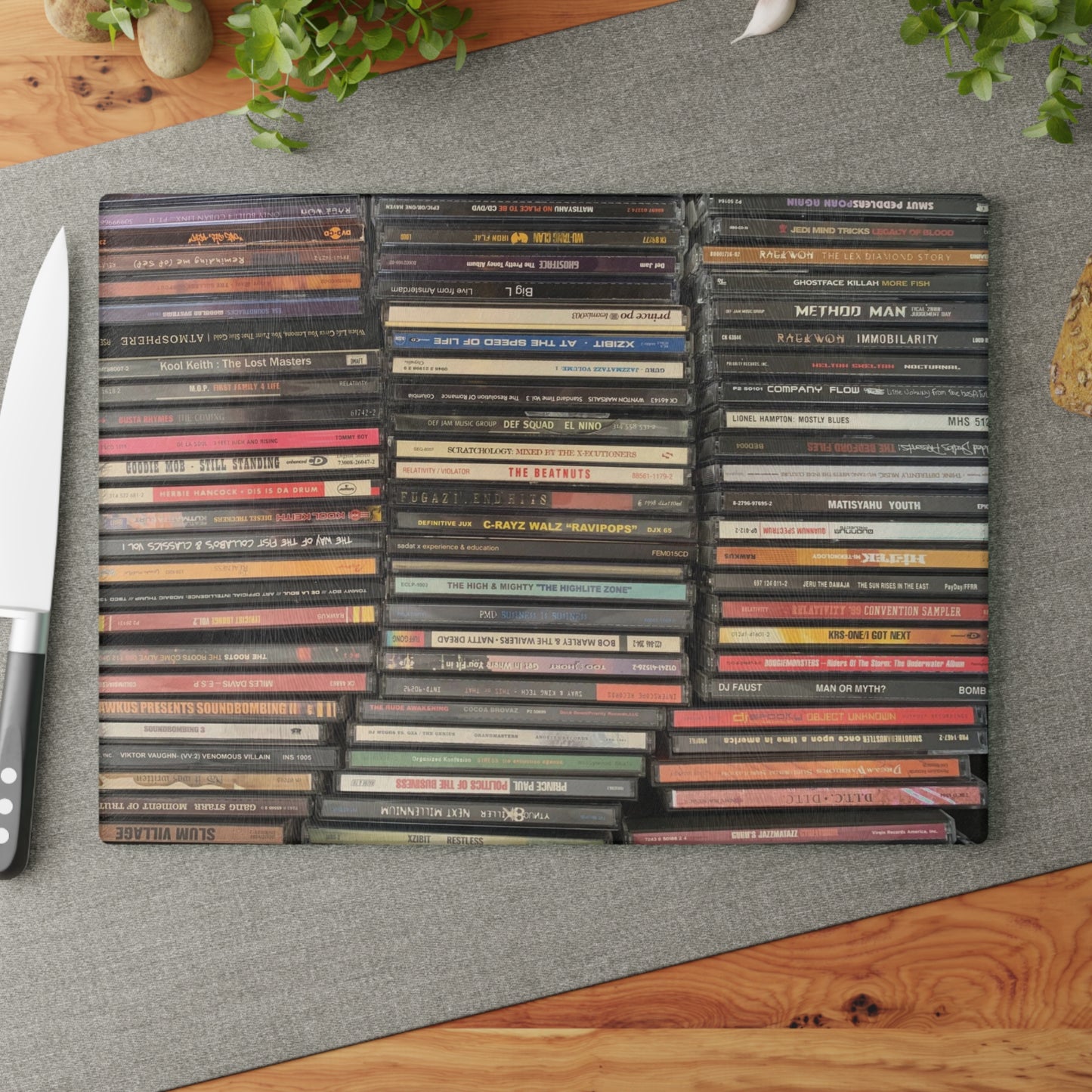HipHop 102 - Glass Cutting Board
