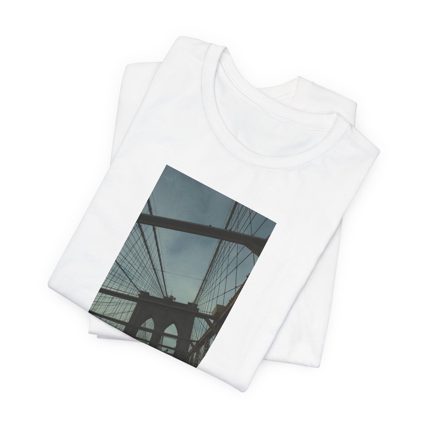 Brooklyn Bridge Photo Tee — Vintage Urban Skyline T-Shirt