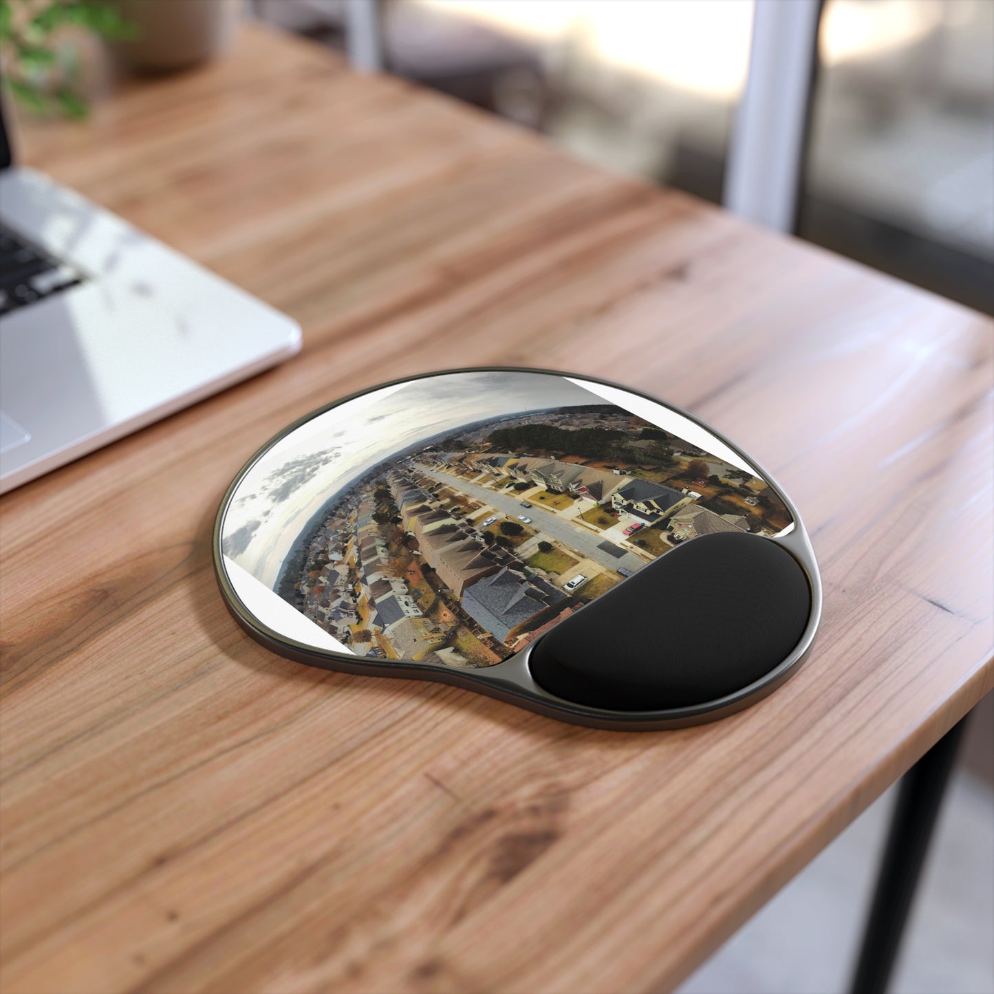 Suburban Life - round -Mouse Pad With Wrist Rest