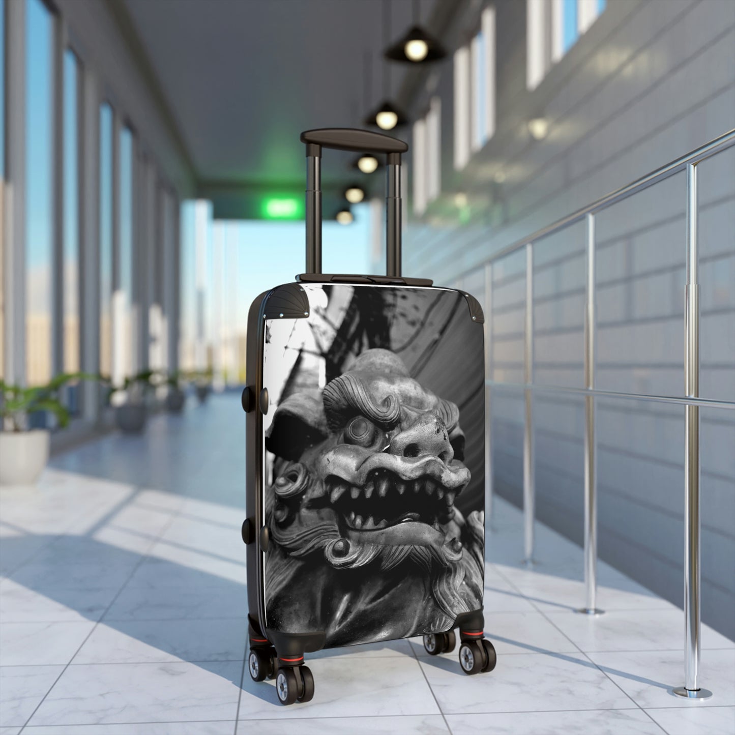 Tokyo Lion photo -Suitcases